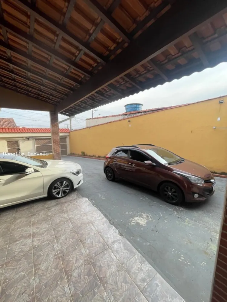 Sobrado, 3 quartos, 180 m² - Foto 1