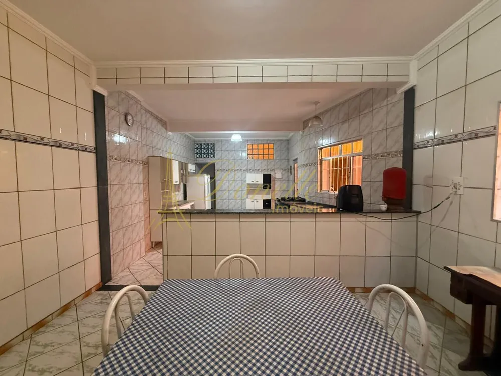 Casa, 3 quartos, 220 m² - Foto 14