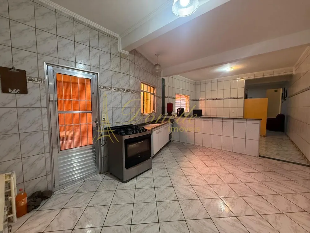 Casa, 3 quartos, 220 m² - Foto 13