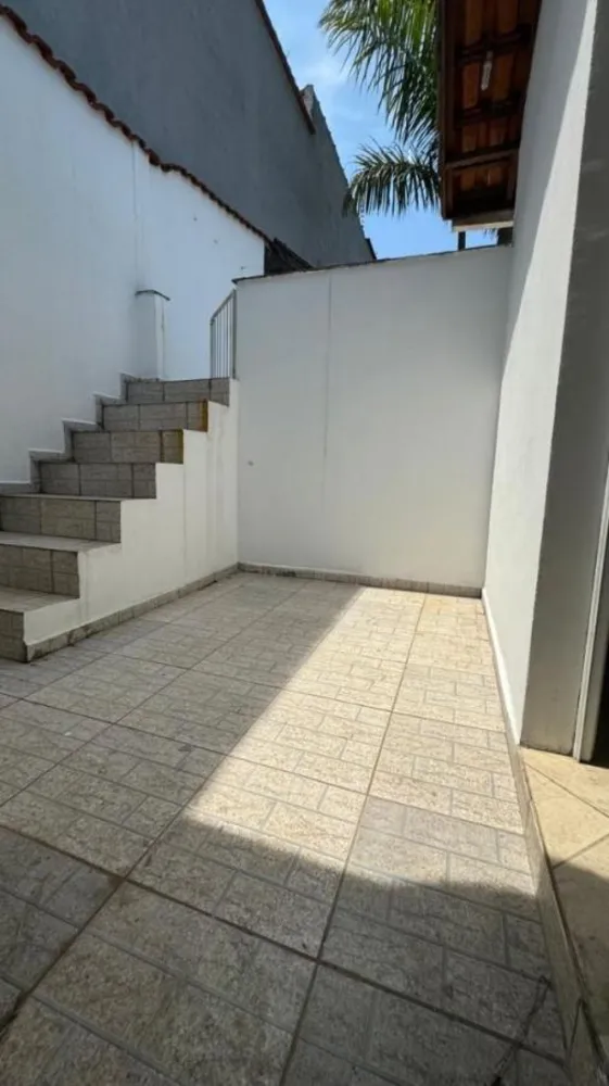 Sobrado, 2 quartos, 750 m² - Foto 17