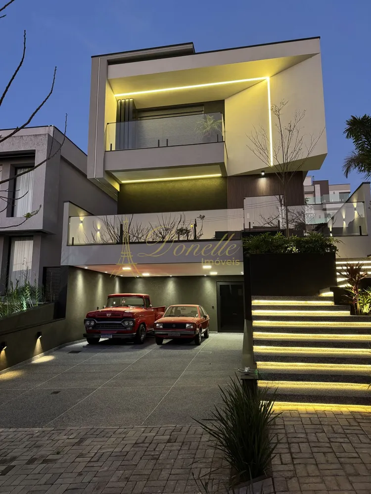 Casa, 4 quartos, 408 m² - Foto 1