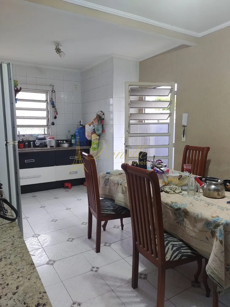 Casa, 3 quartos, 134 m² - Foto 1