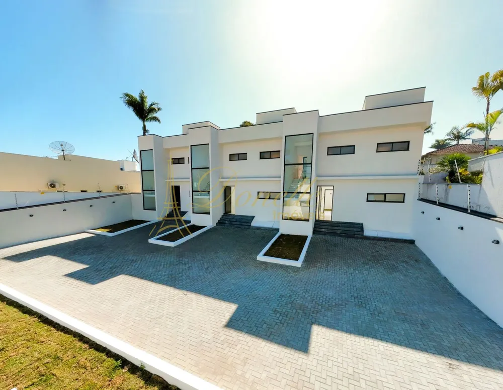 Sobrado, 3 quartos, 131 m² - Foto 1