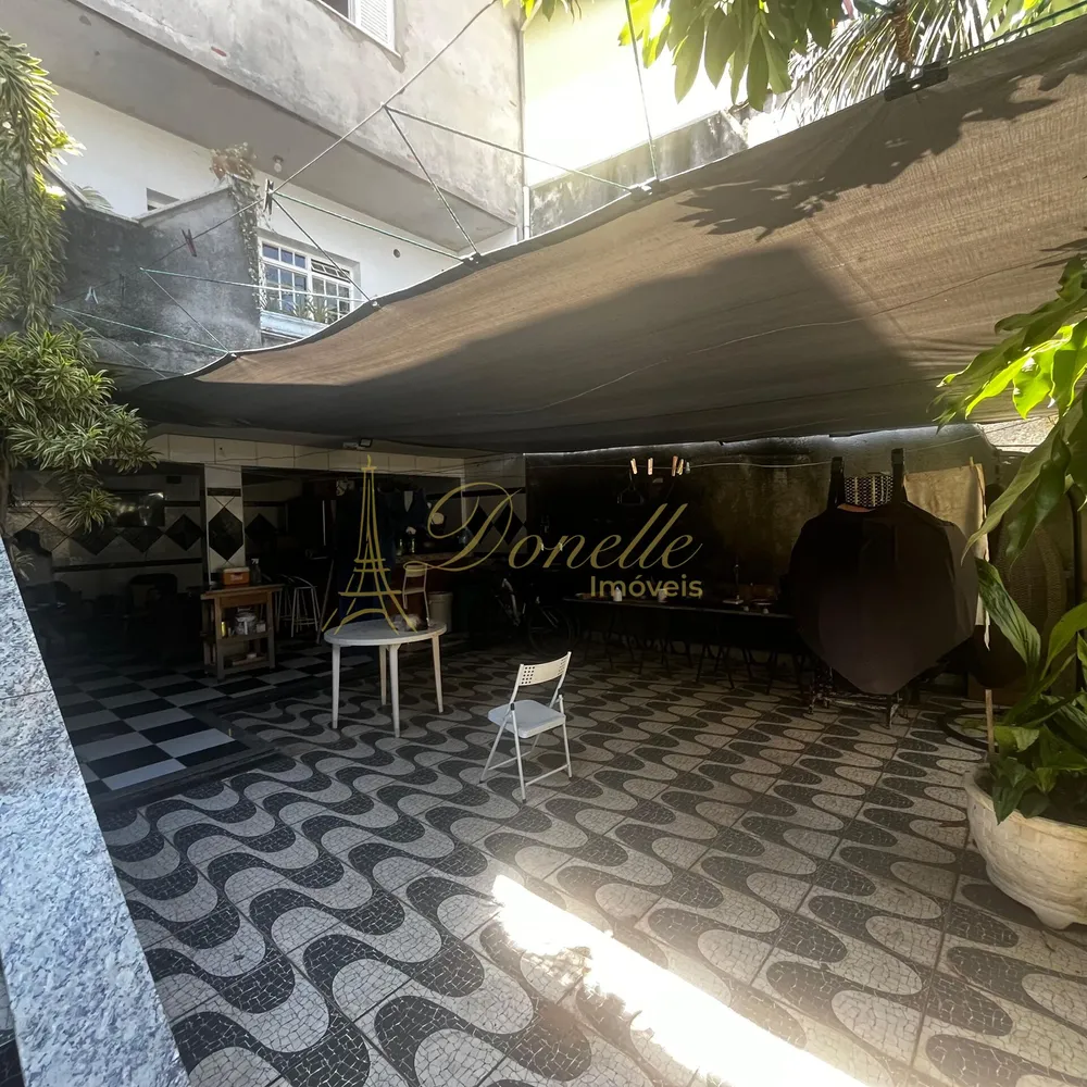 Casa, 3 quartos, 268 m² - Foto 1