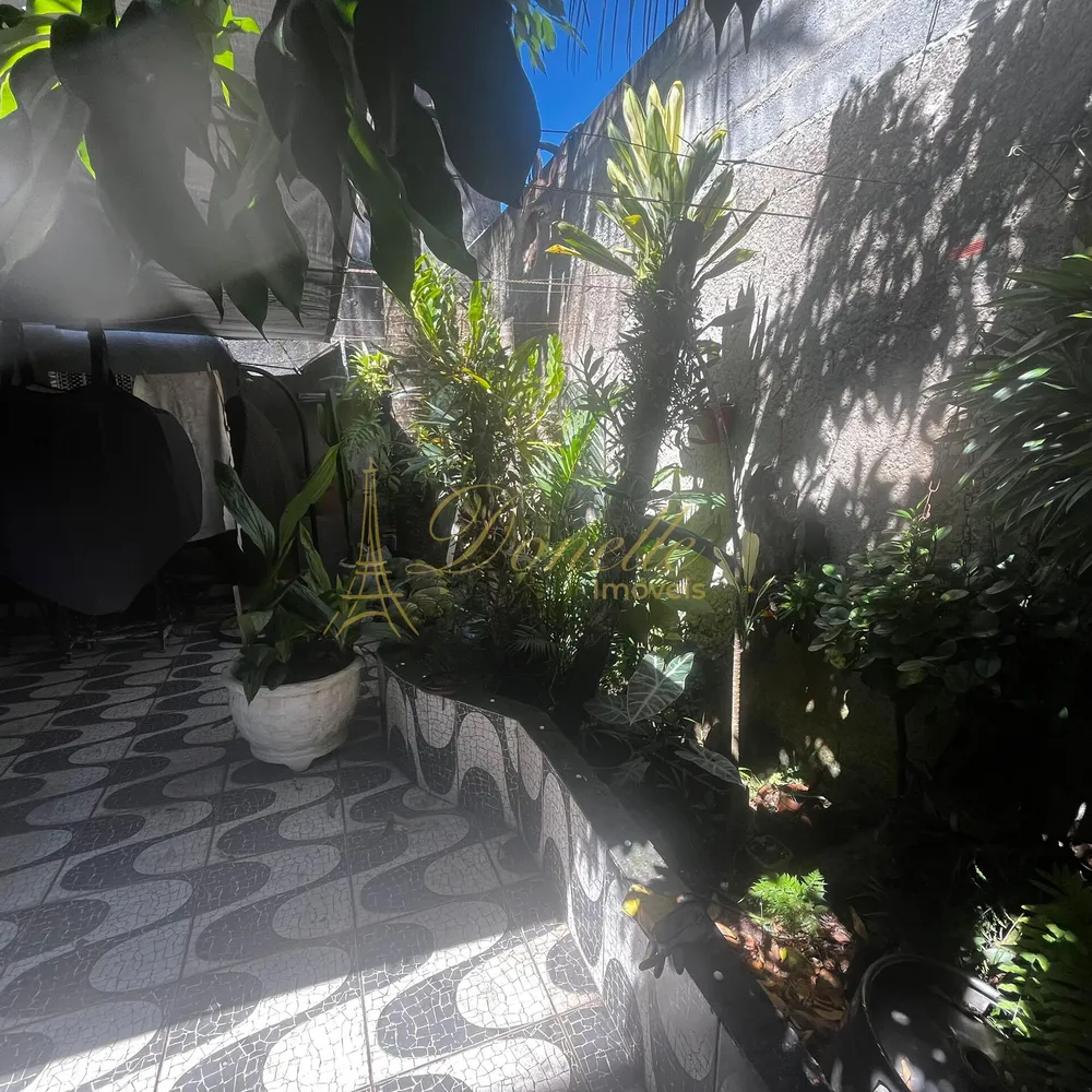 Casa, 3 quartos, 268 m² - Foto 2