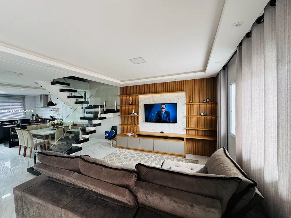 Sobrado, 3 quartos, 250 m² - Foto 3