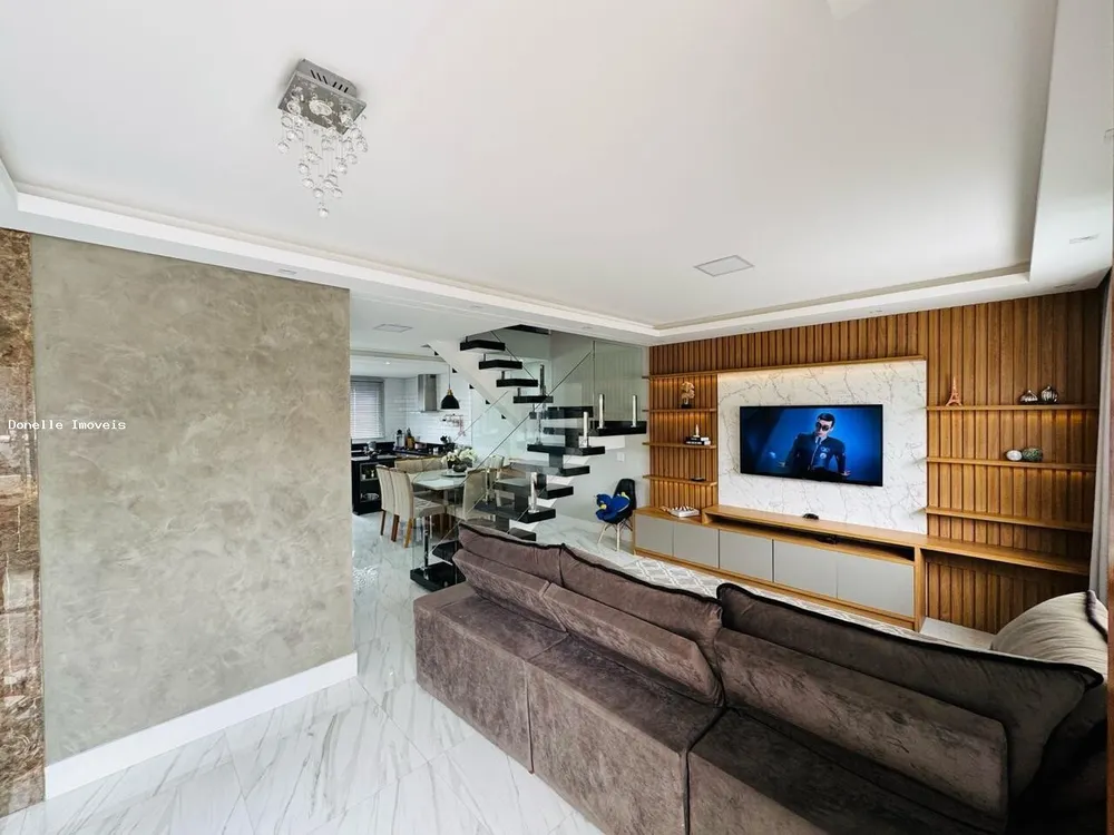 Sobrado, 3 quartos, 250 m² - Foto 2