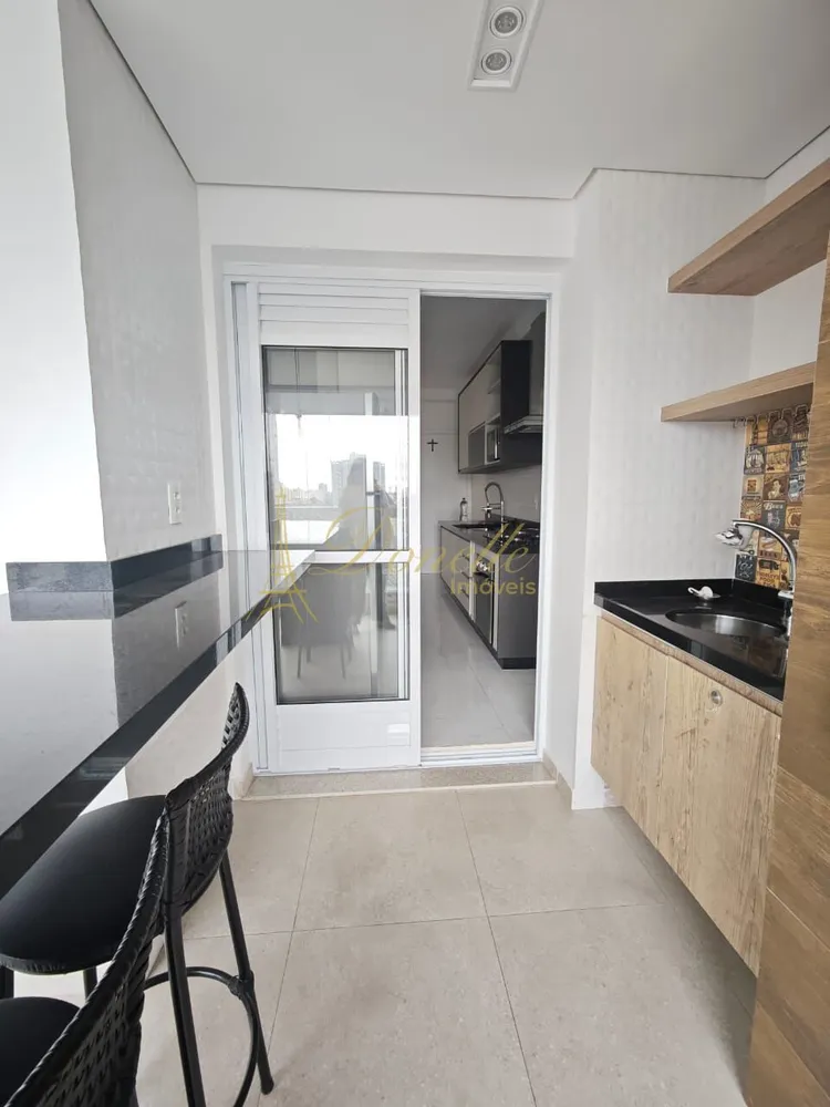 Apartamento, 3 quartos, 124 m² - Foto 2