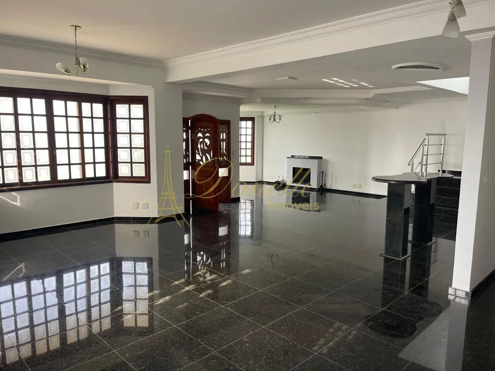 Casa, 6 quartos, 630 m² - Foto 1