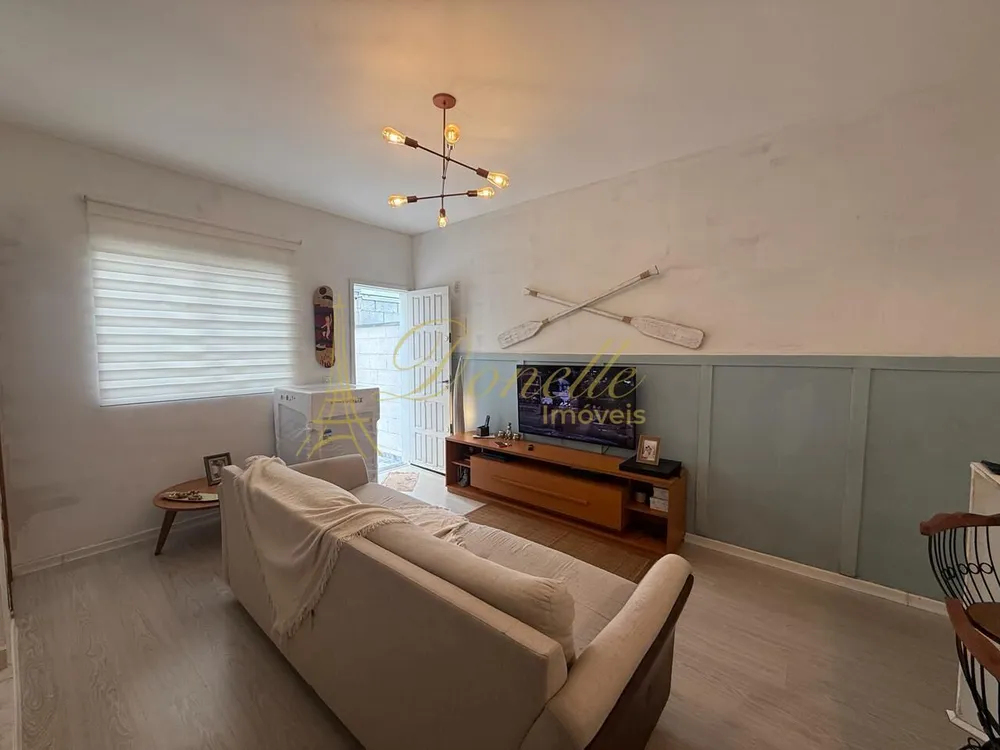 Casa, 2 quartos, 60 m² - Foto 1