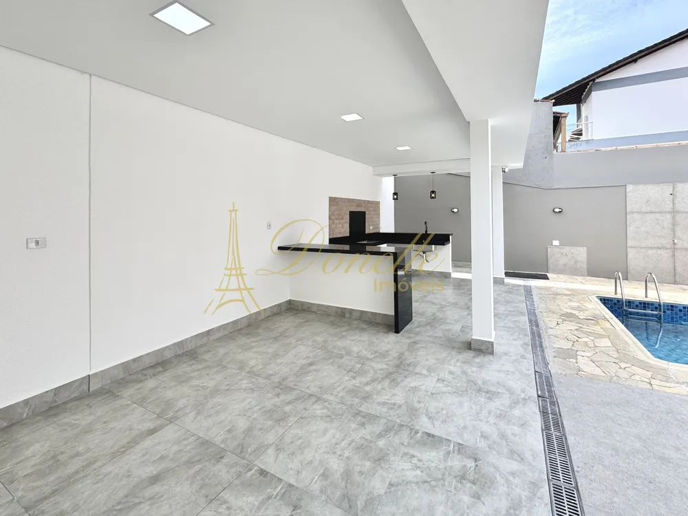 Casa, 3 quartos, 207 m² - Foto 4