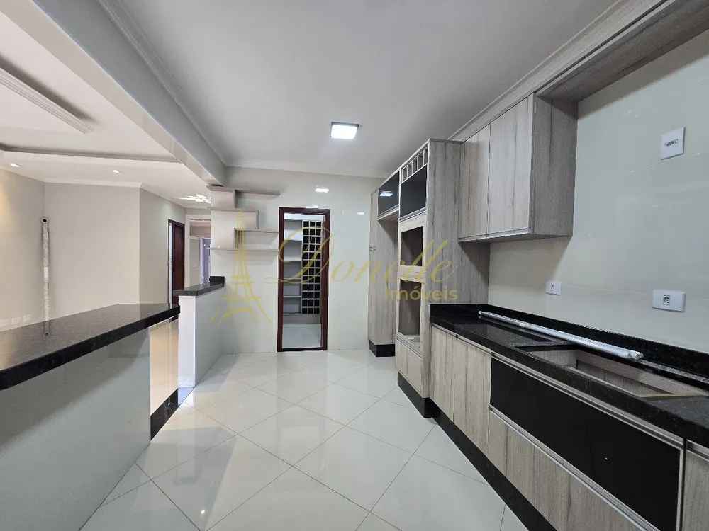 Sobrado, 3 quartos, 303 m² - Foto 6