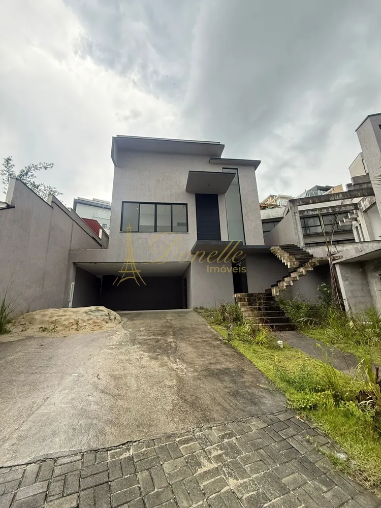 Casa, 3 quartos, 360 m² - Foto 1