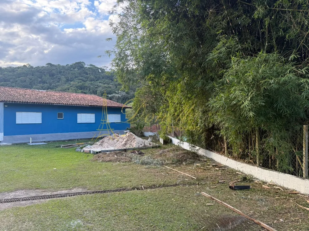 Chácara, 3 quartos, 3000 m² - Foto 1