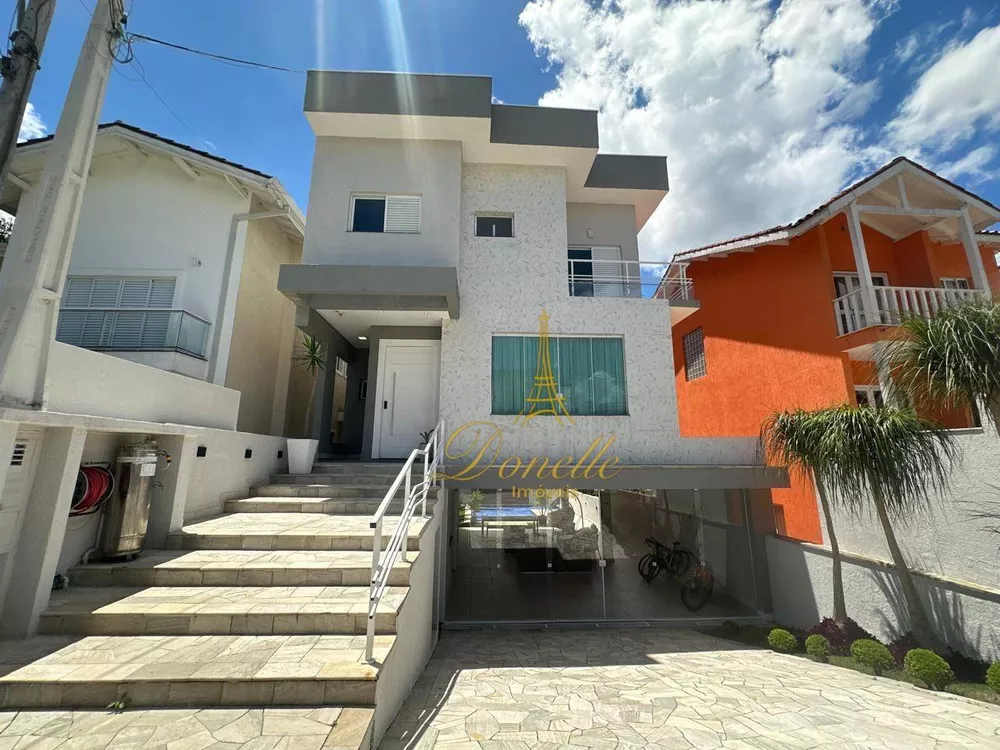 Sobrado à venda e aluguel com 3 quartos, 360m² - Foto 3