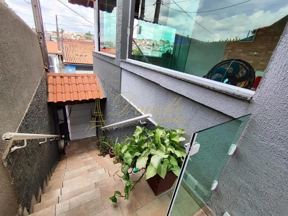 Casa, 3 quartos, 181 m² - Foto 2