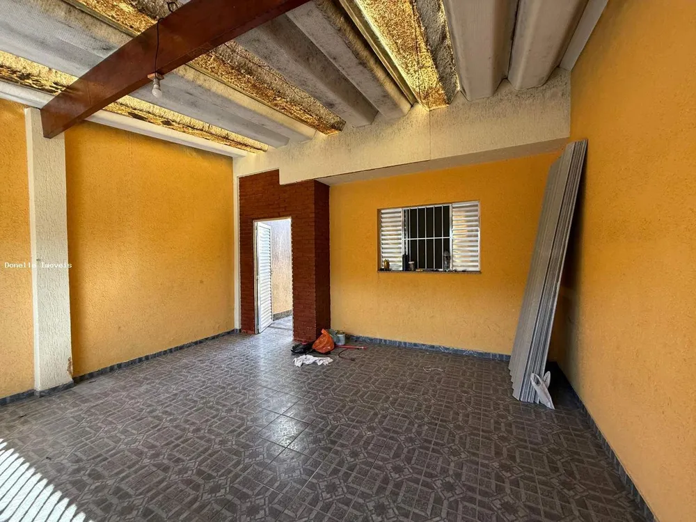 Casa, 3 quartos, 130 m² - Foto 1