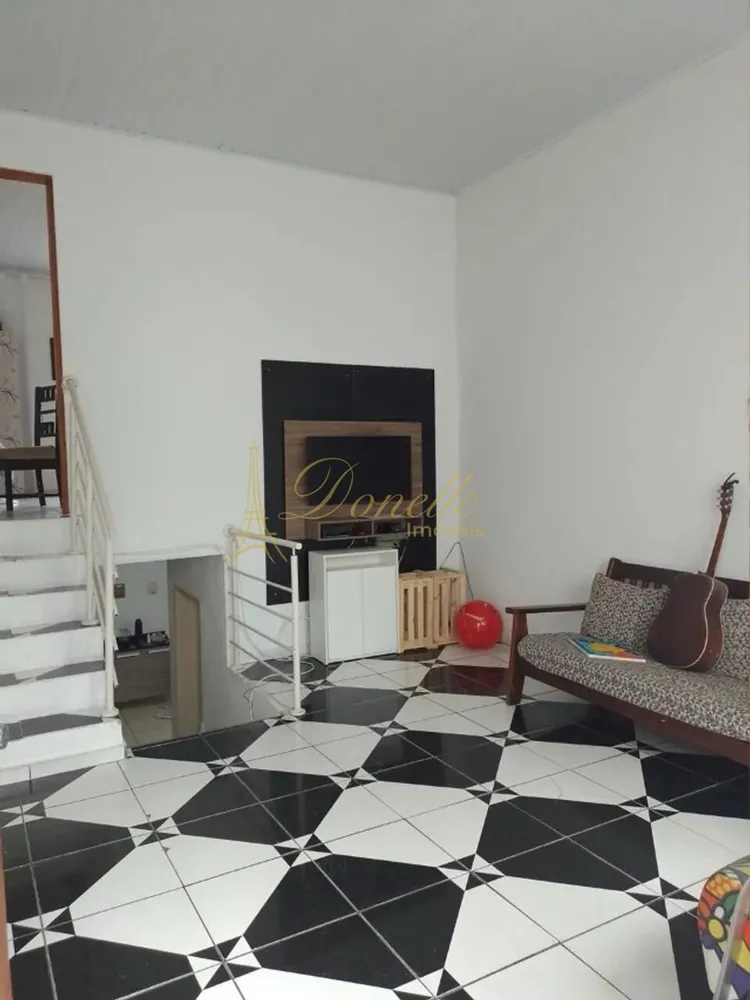 Casa, 2 quartos, 200 m² - Foto 2