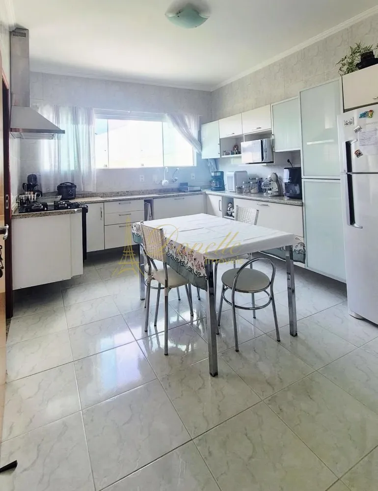 Casa, 3 quartos, 147 m² - Foto 9