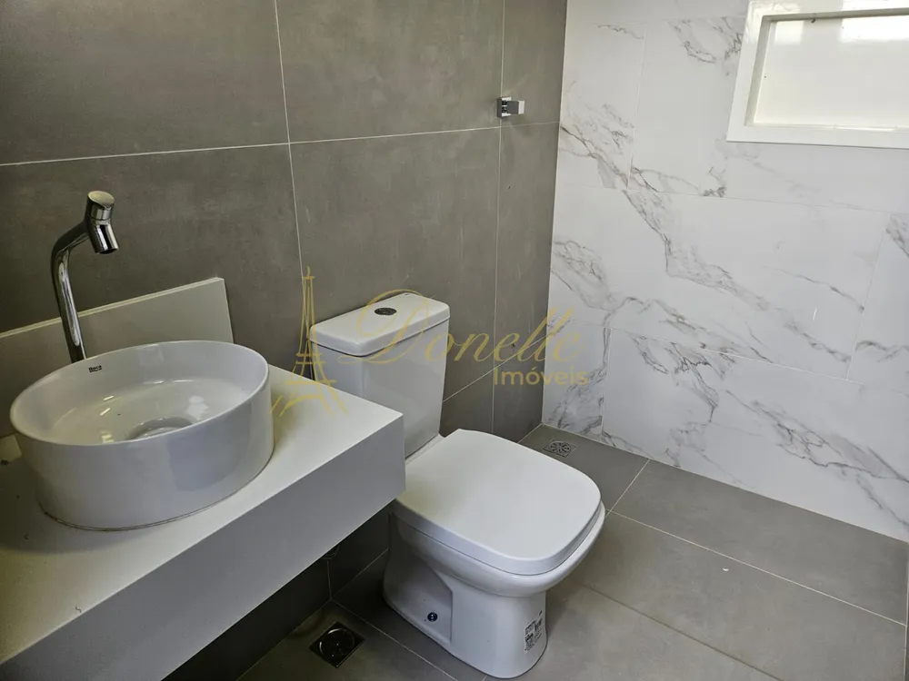 Casa, 3 quartos, 151 m² - Foto 2