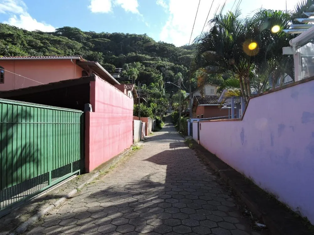 Casa, 3 quartos, 240 m² - Foto 2