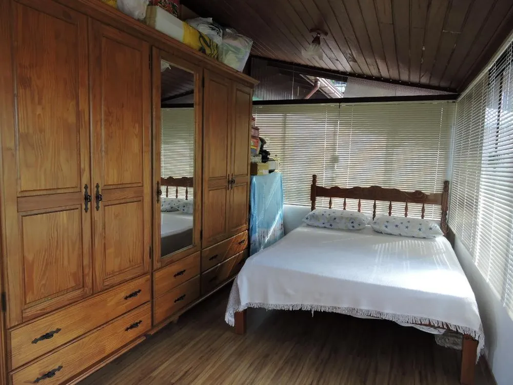 Casa, 3 quartos, 240 m² - Foto 4