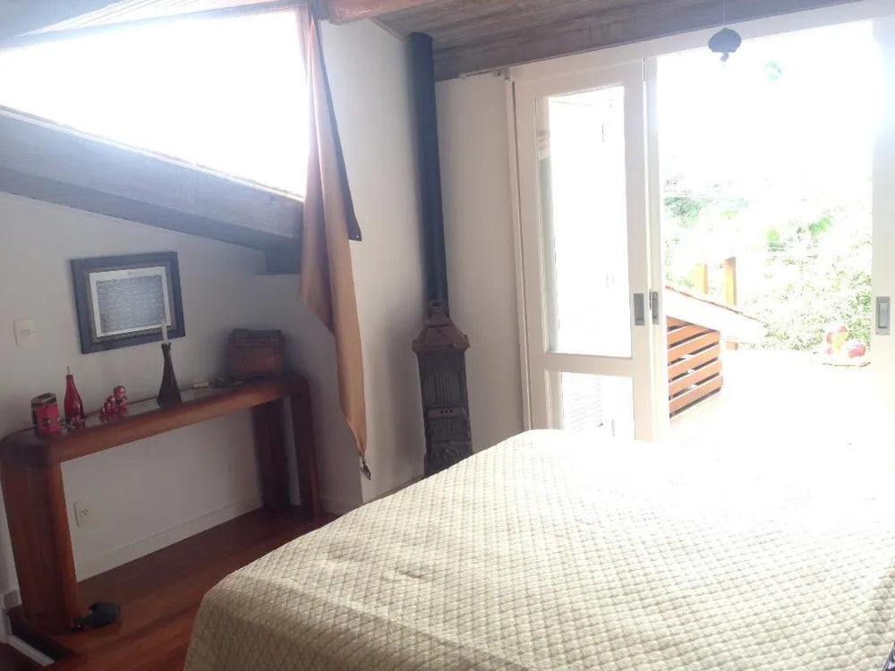 Casa, 4 quartos, 172 m² - Foto 2