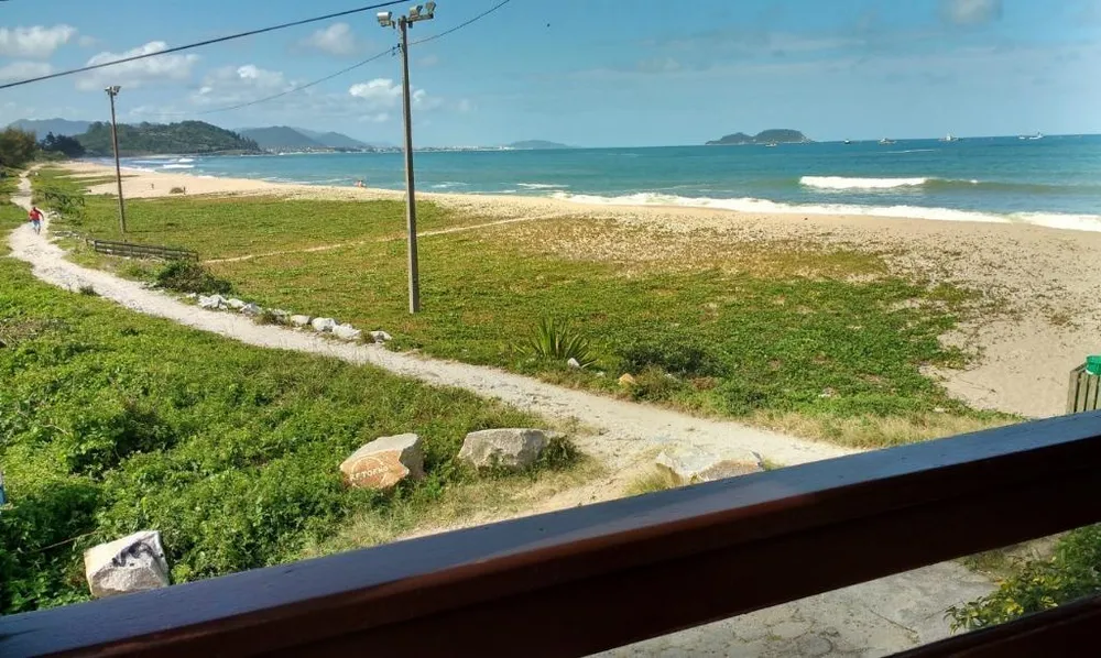 Casa, 3 quartos, 90 m² - Foto 1