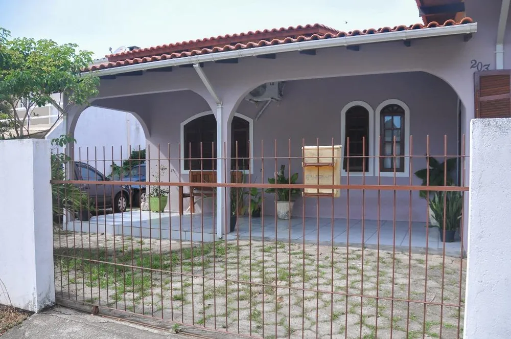 Casa, 3 quartos, 173 m² - Foto 1
