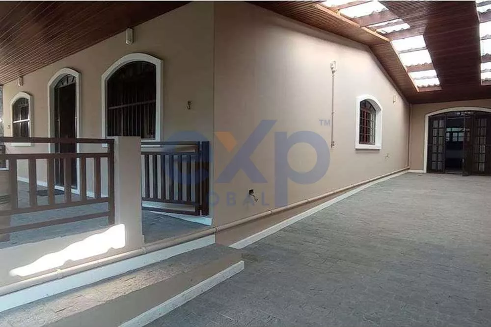Casa, 3 quartos, 350 m² - Foto 1