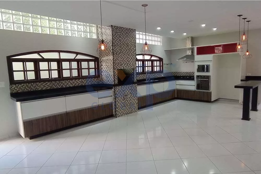 Casa, 3 quartos, 350 m² - Foto 4