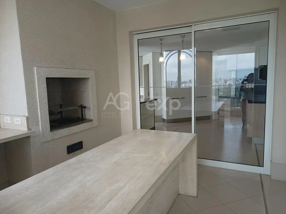 Apartamento, 3 quartos, 351 m² - Foto 2