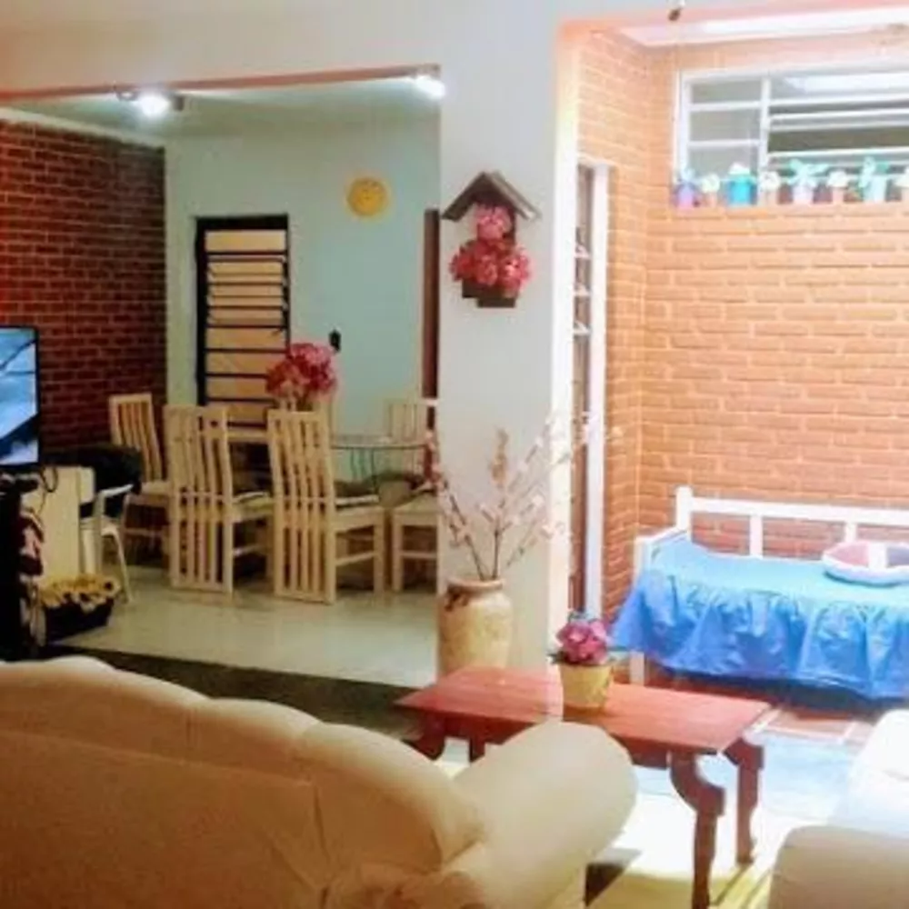 Casa, 3 quartos, 242 m² - Foto 4