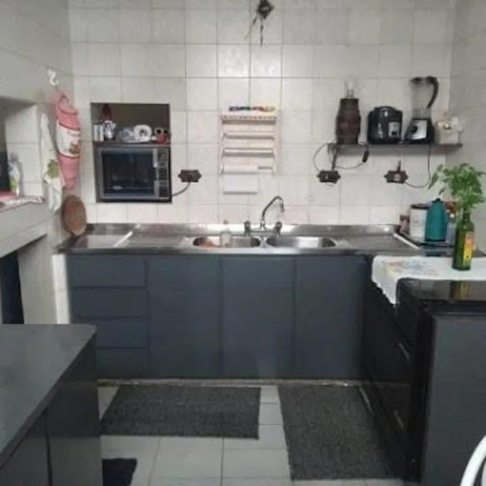 Casa, 3 quartos, 242 m² - Foto 4