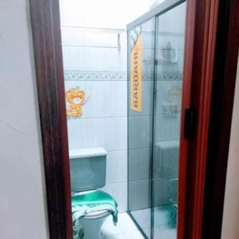 Casa, 3 quartos, 242 m² - Foto 1