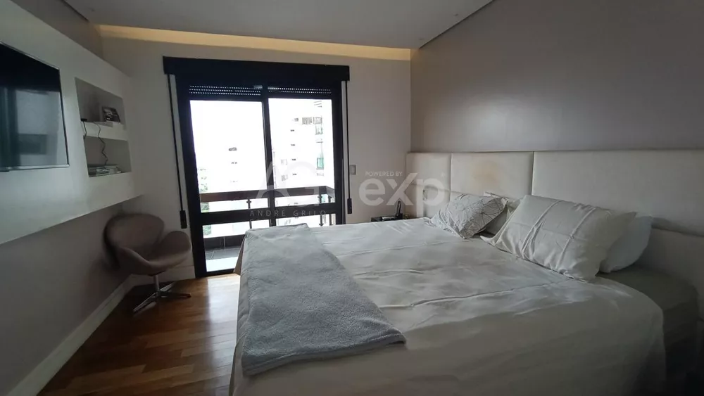 Apartamento, 3 quartos, 260 m² - Foto 4