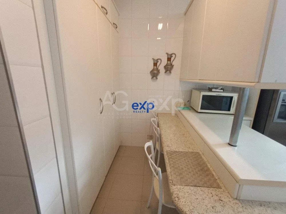Apartamento, 3 quartos, 156 m² - Foto 2