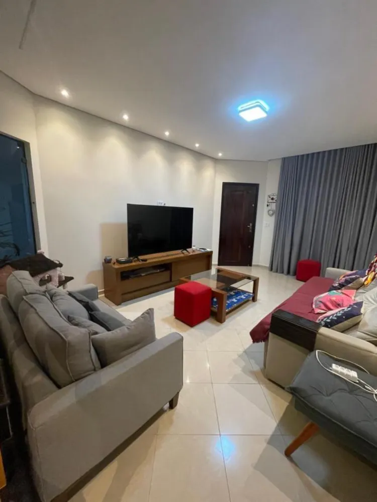 Sobrado, 4 quartos, 192 m² - Foto 1