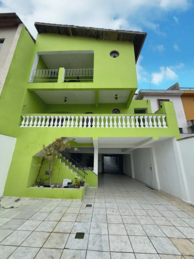 Sobrado, 3 quartos, 351 m² - Foto 1