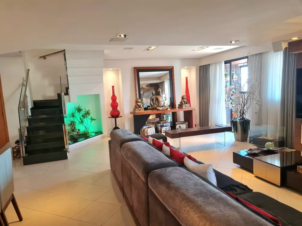 Cobertura, 3 quartos, 260 m² - Foto 2