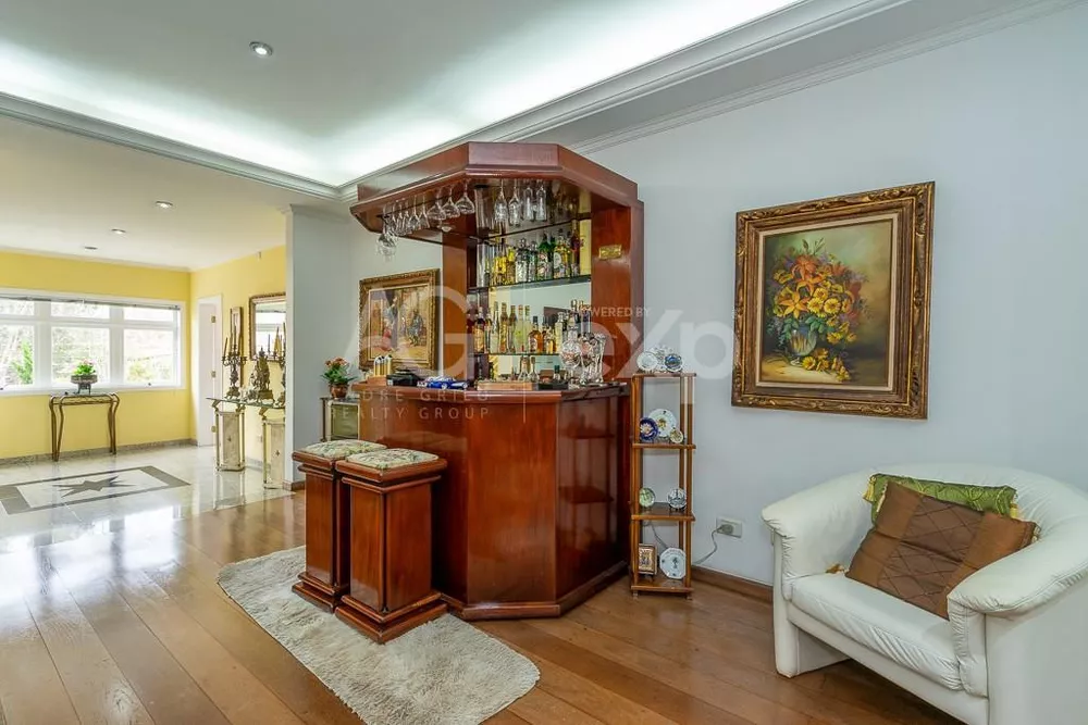 Casa, 4 quartos, 584 m² - Foto 1