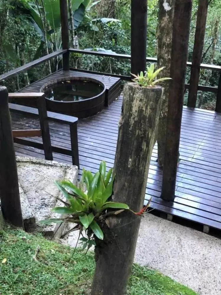 Prédio Inteiro - Foto 1