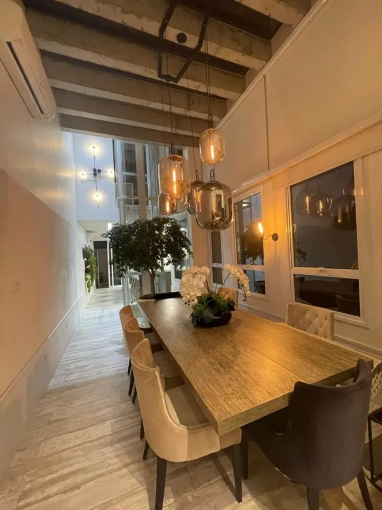 Cobertura, 3 quartos, 220 m² - Foto 13