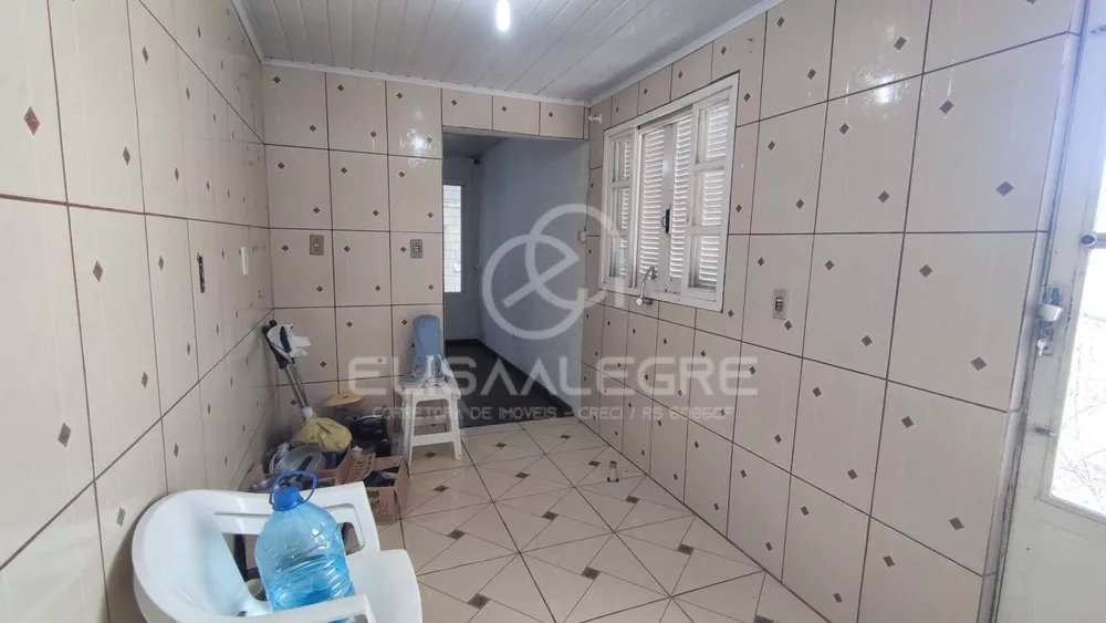 Casa à venda com 2 quartos, 70m² - Foto 5