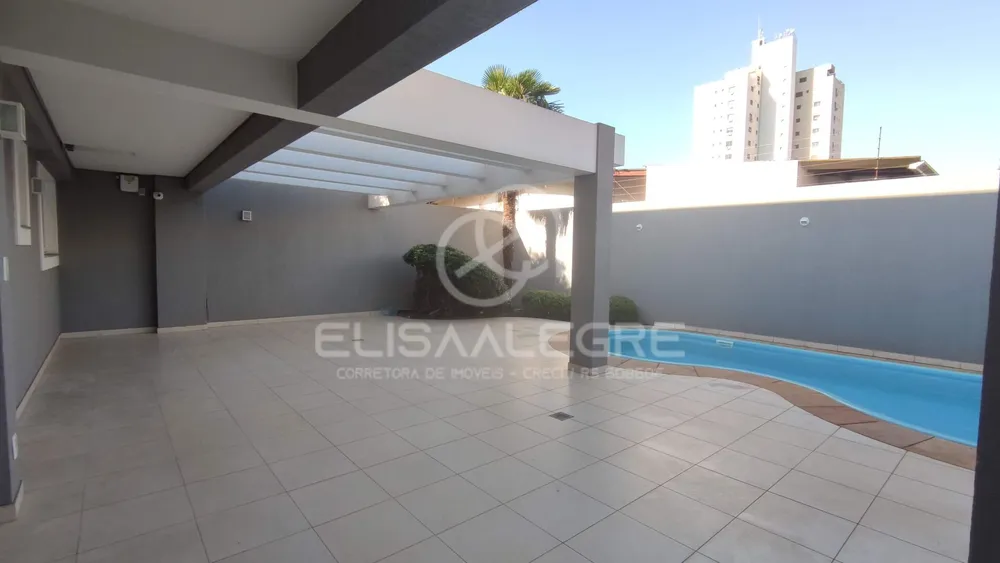 Casa, 3 quartos, 267 m² - Foto 9
