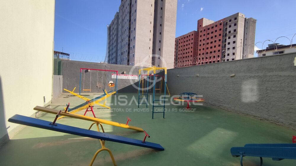 Apartamento à venda com 2 quartos, 44m² - Foto 23