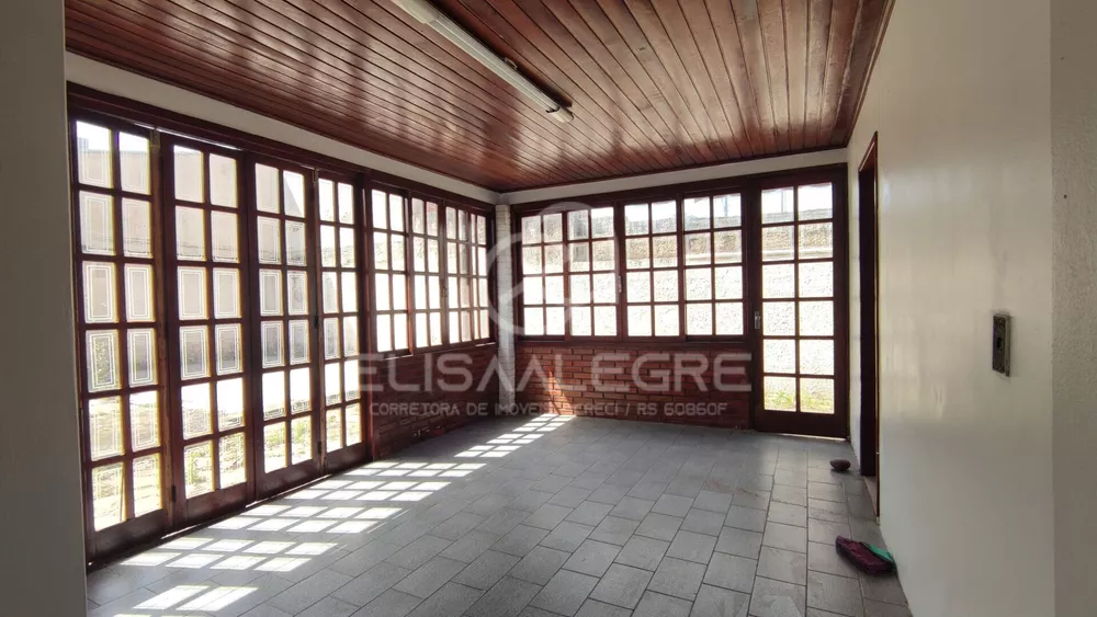 Casa à venda com 2 quartos, 90m² - Foto 14