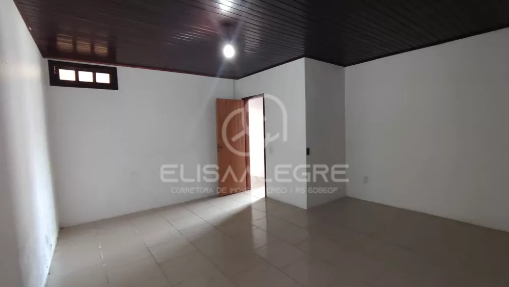 Casa à venda com 2 quartos, 90m² - Foto 3