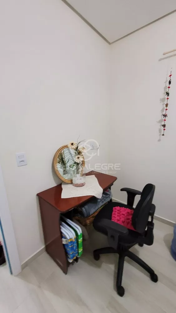 Apartamento à venda com 2 quartos, 71m² - Foto 4