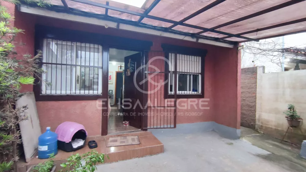 Casa à venda com 2 quartos, 60m² - Foto 2